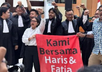 Haris dan Fatia