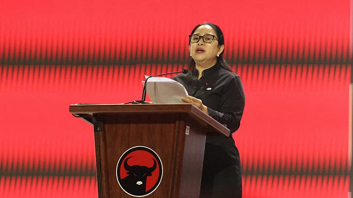 Puan Maharani dalam salah satu agenda kegiatan Partai Demokrasi Indonesia Perjuangan.