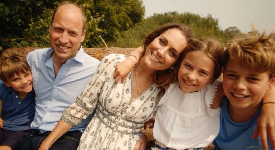 Putri Catherine bersama Pangeran William dan kedua anaknya dalam video yang dirilis oleh Istana Kensington.