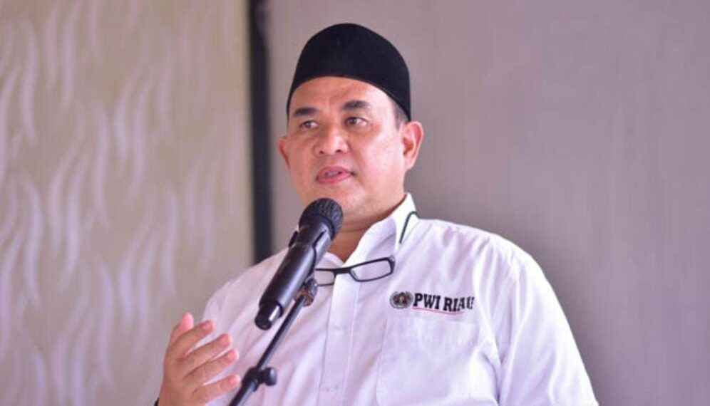Ketua PWI, Zulmansyah Sekedang