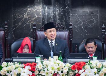 Ketua MPR RI Periode 2019-2024, Bambang Soesatyo, saat memimpin Rapat Paripurna Terakhir. Sumber foto : Setjen DPR/MPR