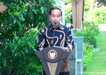 Presiden Jokowi memberikan sambutan saat peresmian Kawasan Indonesia Islamic Financial Center, Jakarta, Selasa (17/9/24). Sumber Foto berasal dari tangkapan layar Youtube Sekretariat Presiden.