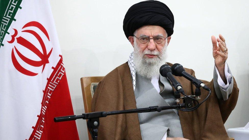 Pemimpin Tertinggi Iran, Ayatullah Ali Khamenei. Sumber foto : BBC