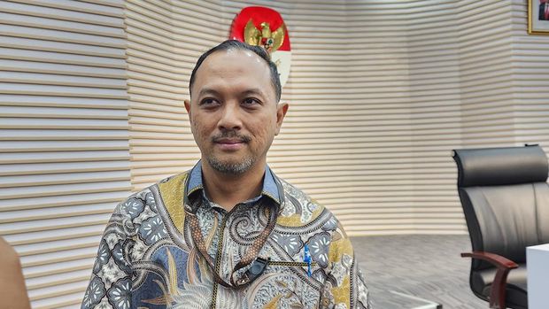Juru Bicara KPK, Tessa Mahardhika Sugiarto