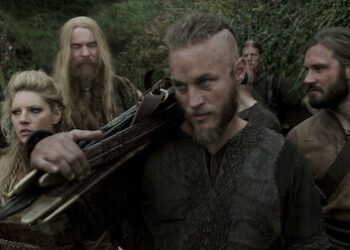 Ragnar Lothbrok bersama Lagertha dalam salah satu adegan film Series Vikings