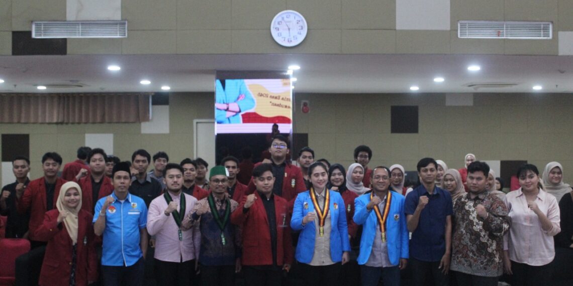 KNPI Goes to Campus