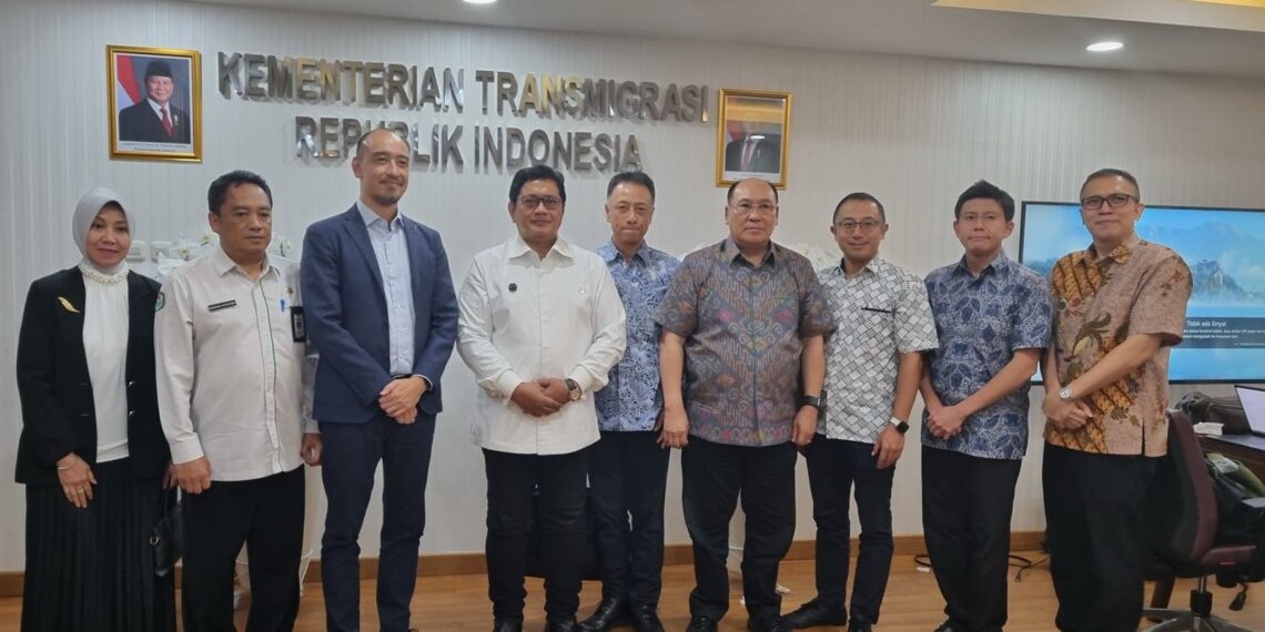 Kunjungan Vice President Director PT Mitsubishi Corporation Trading Indonesia, Shujiro Nishida, beserta tim, ke Wakil Menteri Transmigrasi Viva Yoga Mauladi di Jakarta, Selasa (3/12/2024)