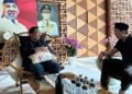 Arief Rosyid (kanan) dan Ridwan Kamil (Kiri)