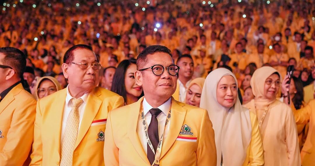 Wakil Ketua Umum Partai Golkar , Adies Kadir dalam acara puncak HUT ke-60 Partai Golkar. Sumber foto : Instagram Adies Kadir.
