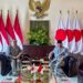 Presiden Prabowo Subianto (kanan) dan Perdana Menteri Jepang Shigeru Ishiba (kiri) duduk bersama di ruang kerja Presiden saat kunjungan kenegaraan di Istana Bogor, Kota Bogor, Jawa Barat, Sabtu (11/1/2025)/Foto: ANTARA.