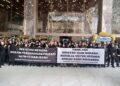 Aksi Unjuk Rasa ASN Kemendikti Saintek pada Senin (20/1/2025). Sumber foto : KOMPAS.