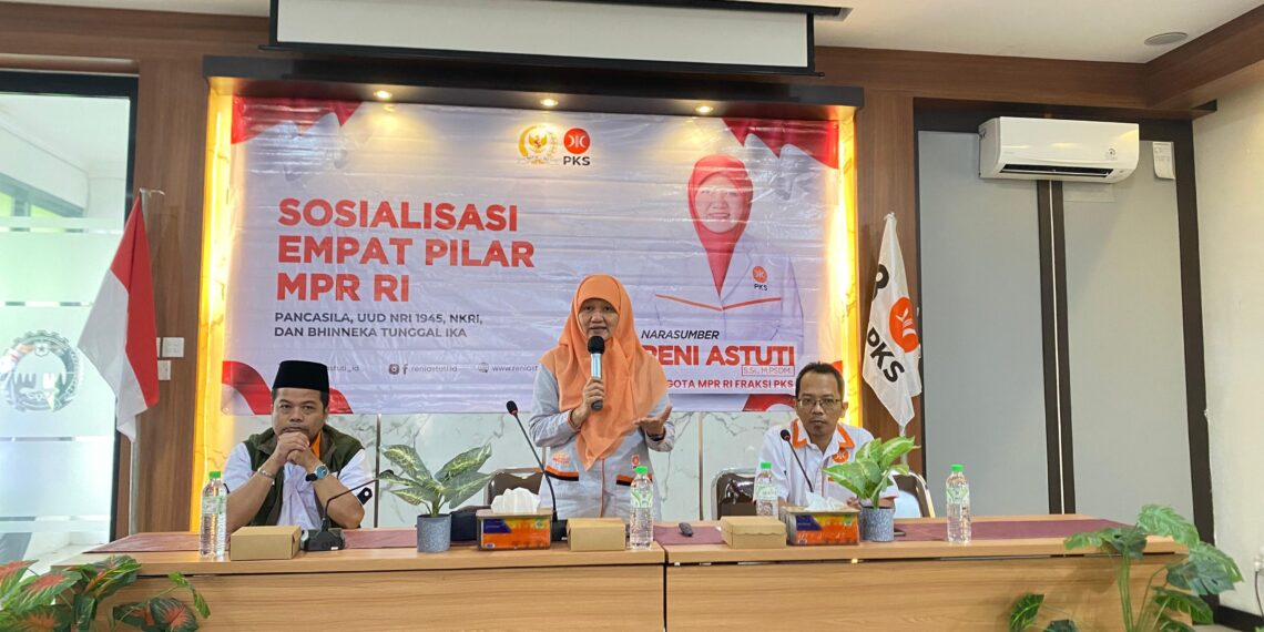 Reni Astuti dalam acara di Sidoarjo, Jawa Timur kemarin