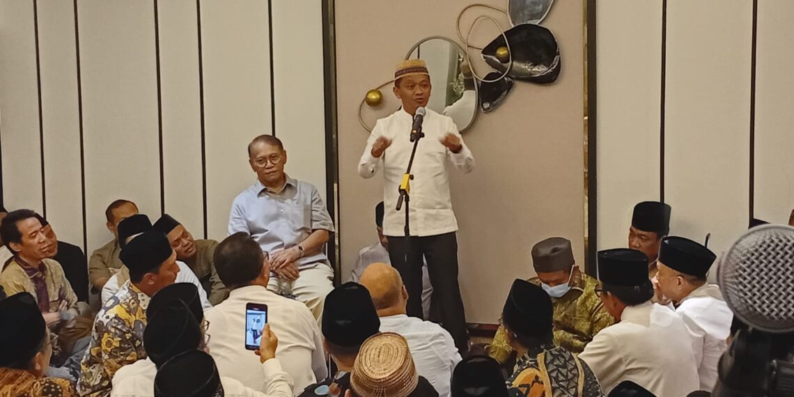 Bahlil Lahadalia (Menteri ESDM) dalam acara Silaturahmi dan Buka Puasa Bersama KAHMI yang digelar di Jakarta pada Rabu (13/3/2025).