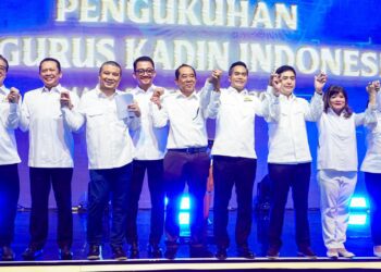 Pengukuhan Pengurus KADIN