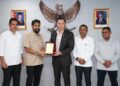 Menteri Koordinator Infrastruktur dan Pembangunan Kewilayahan sekaligus Ketua Umum Partai Demokrat, Agus Harimurti Yudhoyono (AHY), menerima Gubernur Aceh Muzakir Manaf dan rombongan di Jakarta, Jumat (11/4/2025). Sumber foto ; Instagram @agusyudhoyono