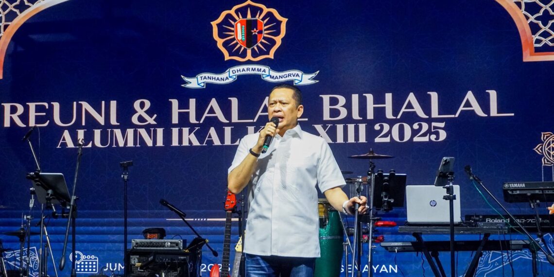 Bambang Soesatyo dalam acara Reuni Ikatan Alumni Lemhanas di Kompleks Parlemen Jakarta pada Jum'at (11/4/2025).