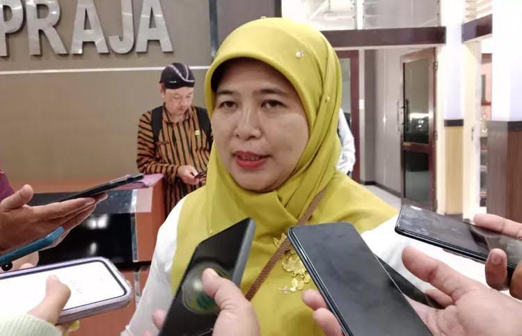 Anisatul Hamidah, Kepala Dinas Sosial P3AKB Bondowoso,