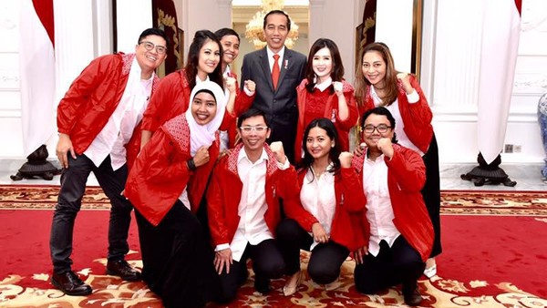 Jajaran DPP PSI saat bertemu Presiden Jokowi. Sumber Foto: Raja Juli Antoni
