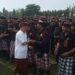 Gubernur Bali I Wayan Koster dan Pecalang Bali.