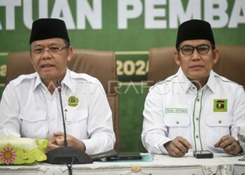 Plt PPP, Mardiono dan Waketum PPP Rusli Efendi. Sumber foto : ANTARA.