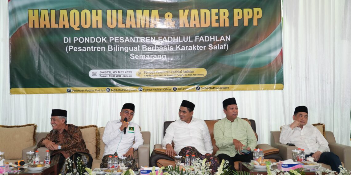 Forum Halaqah Ulama di Pondok Pesantren Fadhlul Fadhlan, Semarang, Sabtu (3/05)