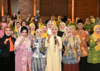 Workshop Pendidikan yang diadakan DPP Pengajian Al-Hidayah bertema “Pendidikan untuk Semua: Peran Perempuan dalam Meningkatkan Mutu Pendidikan” di Jakarta, Minggu (4/5).