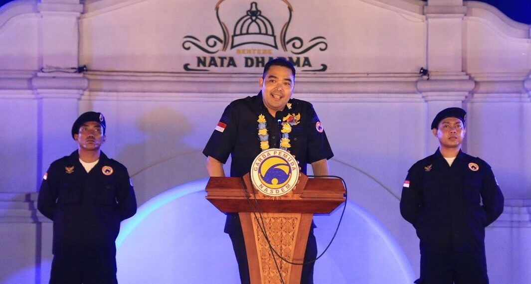 Prananda Surya Paloh saat menyampaikan kata sambutan dalam acara Rapat Pimpinan Nasional Garda Pemuda NasDem dan Pelantikan Garda Pemuda NasDem se-Provinsi DIY yang bertepatan dengan Hari Kebangkitan Nasional, Selasa (20/5/2025). Sumber foto : instagram @official_nasdem