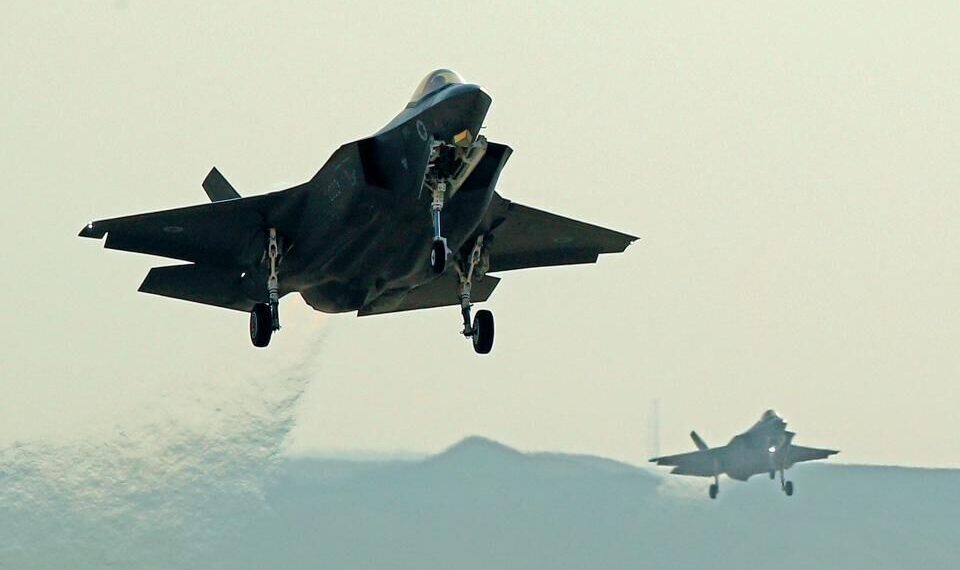 Jet Tempur F-35