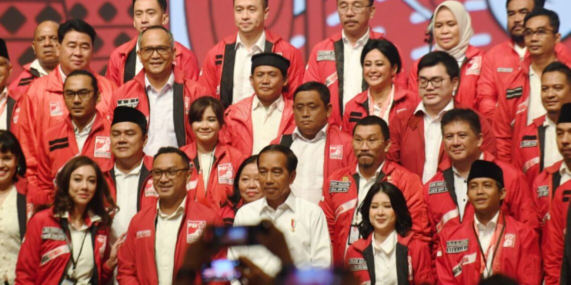 Jokowi saat perayaan HUT PSI. Sumber foto : ANTARA.