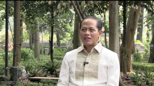 Menteri Lingkungan Hidup, Ahmad Faisol Nurofiq