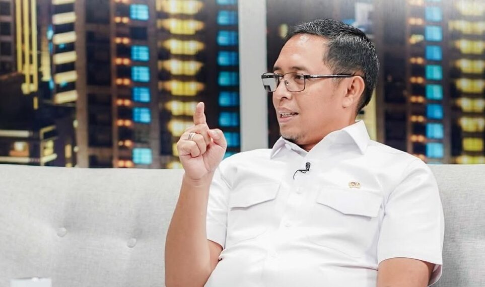 Kepala PCO, Hasan Nasbi