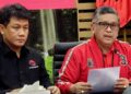 Bonnie Triyana (Kiri) bersama Sekjen DPP PDI Perjuangan, Hasto Kristiyanto (kanan).