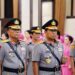 Irjen Pol. R Rudy Darmoko (kanan) saat dilantik menjadi Kapolda NTT. Sumber foto ; ANTARA.