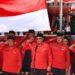 DPP PDI Perjuangan menggelar Upacara Pengibaran Bendera Merah Putih memperingati Hari Lahir Pancasila 1 Juni di Halaman Masjid At Taufiq, Lenteng Agung, Jakarta Selatan, Minggu (1/6/2025). Sumber foto : Instagram @pdiperjuangan