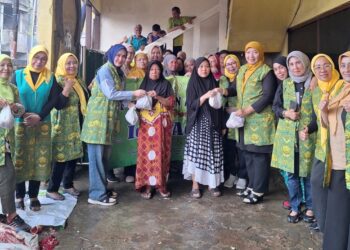 Pembagian Qurban Poksi X DPR RI Fraksi Partai Golkar