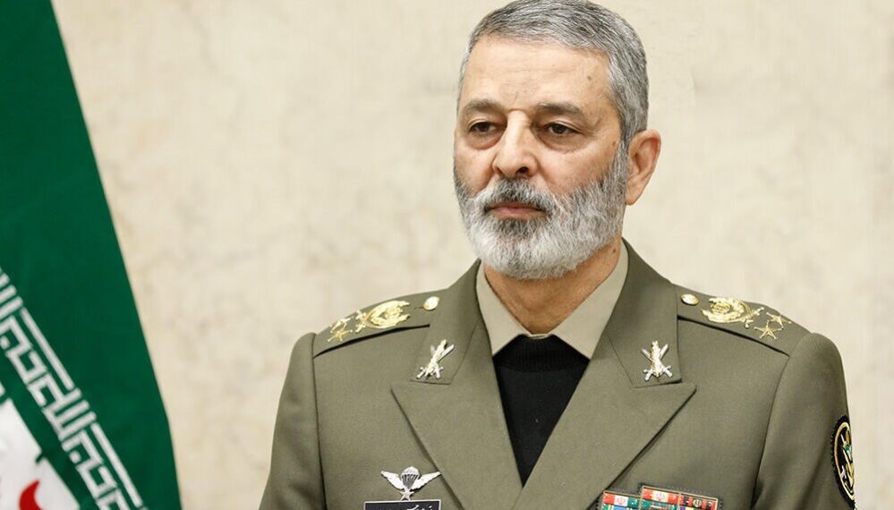 Kepala Staf Angkatan Bersenjata Iran, Mayor Jenderal Abdolrahim Mousavi,