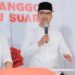 Bro Ron (Tengah)