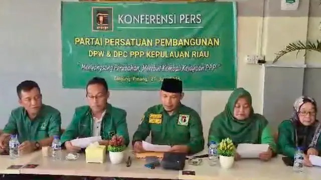 Seluruh DPC Partai Persatuan Pembangunan (PPP) se-Provinsi Kepulauan Riau (Kepri) resmi menarik dukungan terhadap Plt Ketua Umum Muhammad Mardiono.