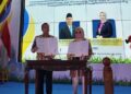 Koordinator Presidium MN Forhati Jamilah Abdul Gani (kanan) bersama Menteri Kependudukan dan Pembangunan Keluarga/BKKBN, Wihaji.