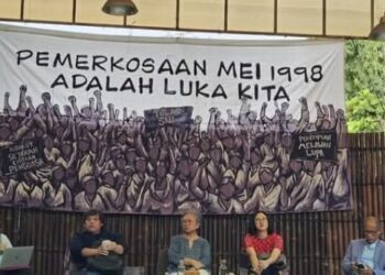 Diskusi publik bertajuk “Perkosaan Mei 1998 adalah Luka Kita” di Langgeng Gallery, Yogyakarta, Jumat (25/7/2025).
