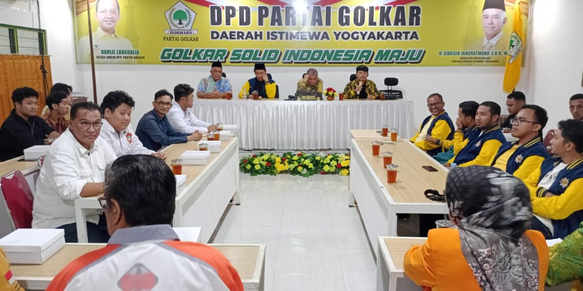 Silaturahmi dan Roadshow DPP Angkatan Muda Pembaharuan Indonesia (AMPI) Menjemput Aktivis Log In Partai Golkar yang digelar di Kantor DPD I Partai Golkar Daerah Istimewa Yogyakarta (DIY), Sabtu (2/8/2025).