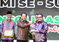 Menteri Dalam Negeri, Tito Karnavian, bersama dengan Koordinator Presidium MN KAHMI, Rifqinizamy Karsayudha