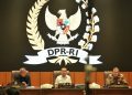 DPR RI saat Menerima perwakilan organisasi kepemudaan, dan mahasiswa dari berbagai universitas di antaranya Dewan Pimpinan Pusat Gerakan Mahasiswa Nasional Indonesia (DPP GMNI), Gerakan Mahasiswa Kristen Indonesia (GMKI), Kesatuan Aksi Mahasiswa Muslim Indonesia (KAMMI), serta Himpunan Mahasiswa Islam.