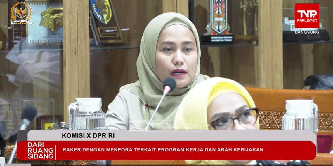 Anggota Komisi X DPR RI Fraksi Partai Golkar, Karmila Sari