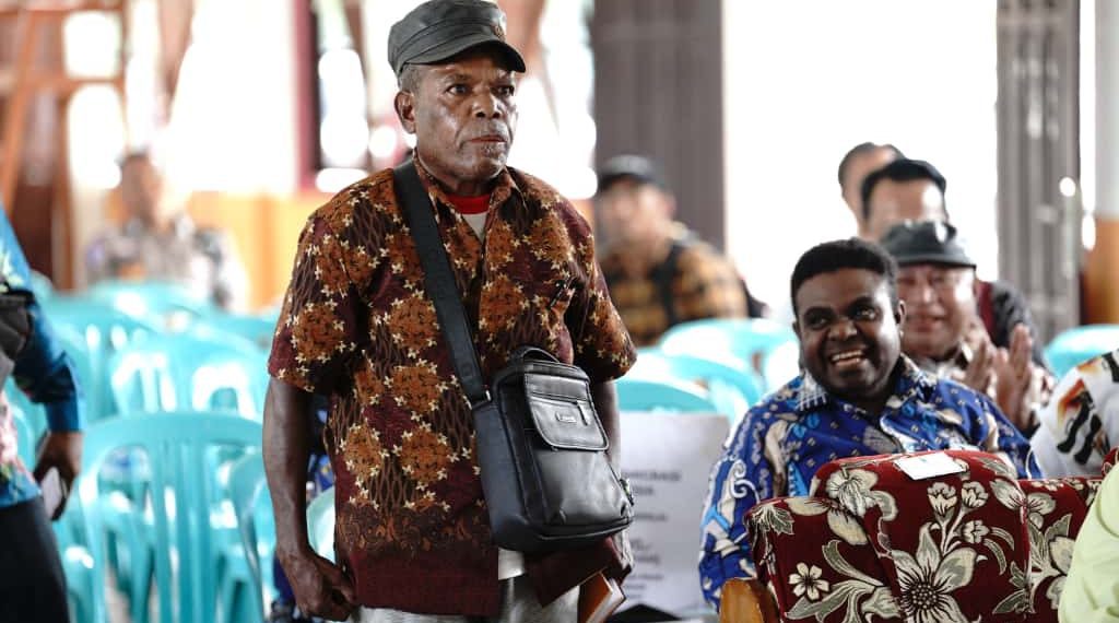 Kepala Suku Yunus Mansim