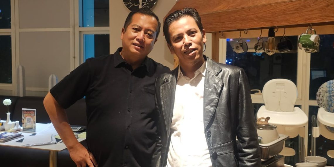 Abdul Gafur Ritonga (Kanan) dan Gubernur NTB (Kiri)