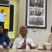 Bahlil Lahadalia (Baju Putih). Sumber foto : KOMPAS