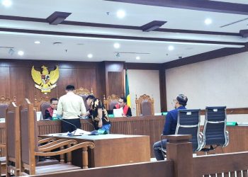 Sidang gugatan pemutusan hubungan kerja (PHK) sepihak dua karyawan PT Sindonews Portal Indonesia (SPI) MNC Group, Sabir dan Muhibudin Kamali, di Pengadilan Negeri Jakarta Pusat, Kamis (2/10/2025).