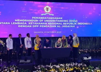Penandatanganan MOU antara Pengajian Al Hidayah dengan LEMHANAS.