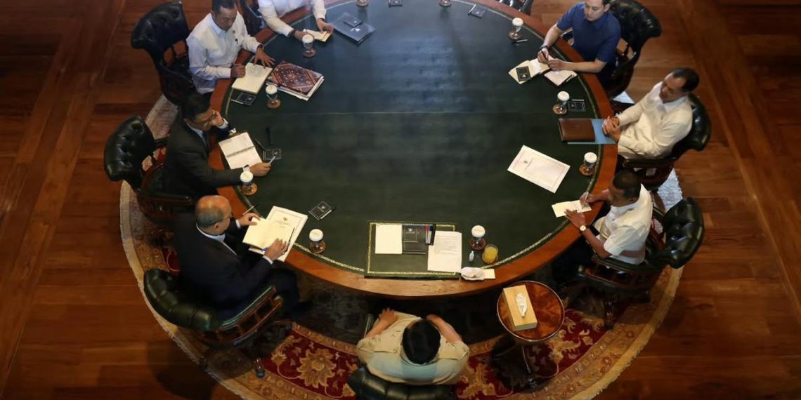 Rapat Menteri Bersama Prabowo di Hambalang